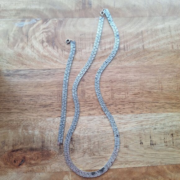 Vintage Silver Tone Textured Square Link Necklace Bracelet Set Matching - Picture 2 of 7